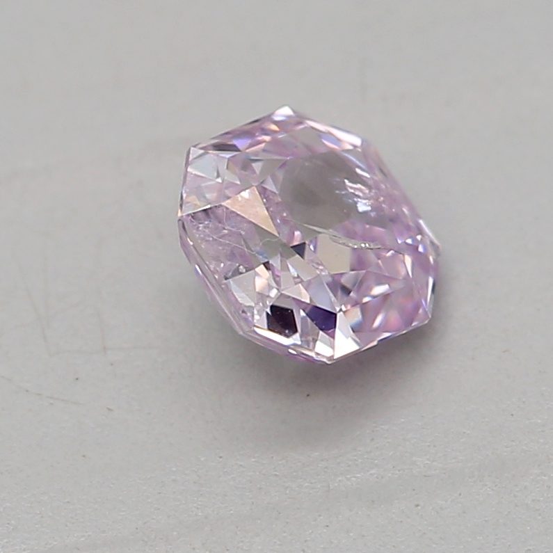 0.26 carat fancy pink-purple radiant diamond certified by GIA