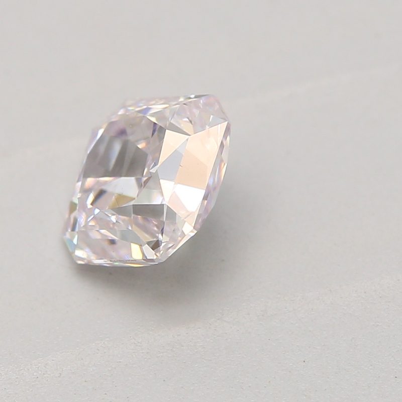 0.52 carat faint pink square radiant diamond certified by GIA