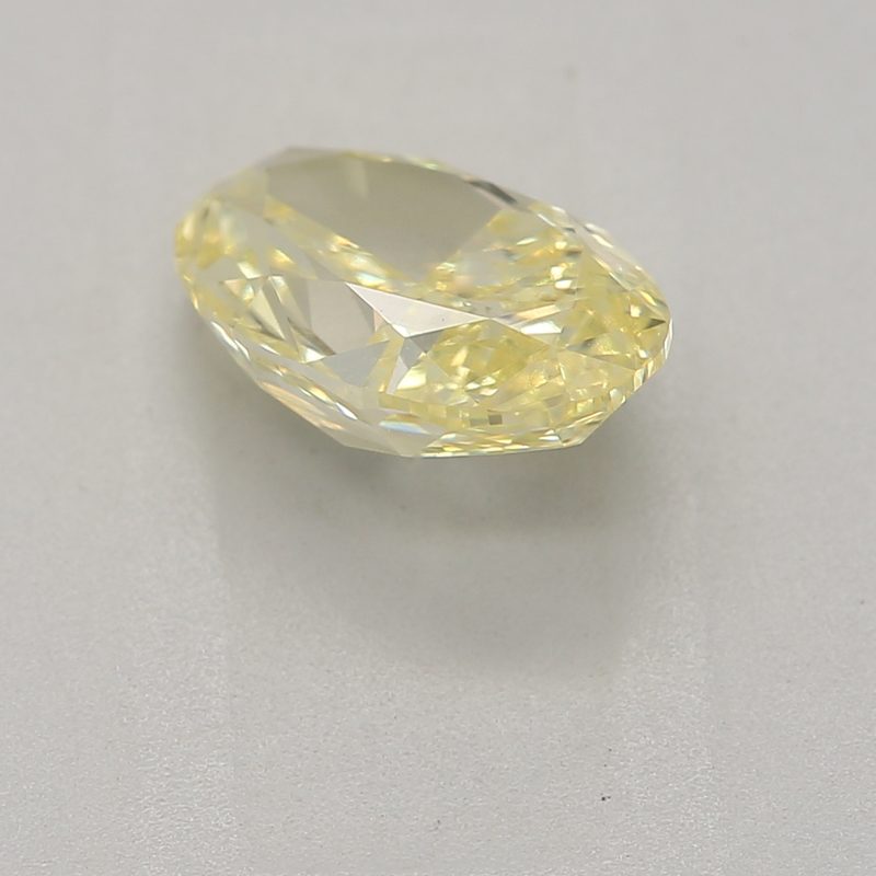 1 carat fancy yellow oval diamond certified by GIA