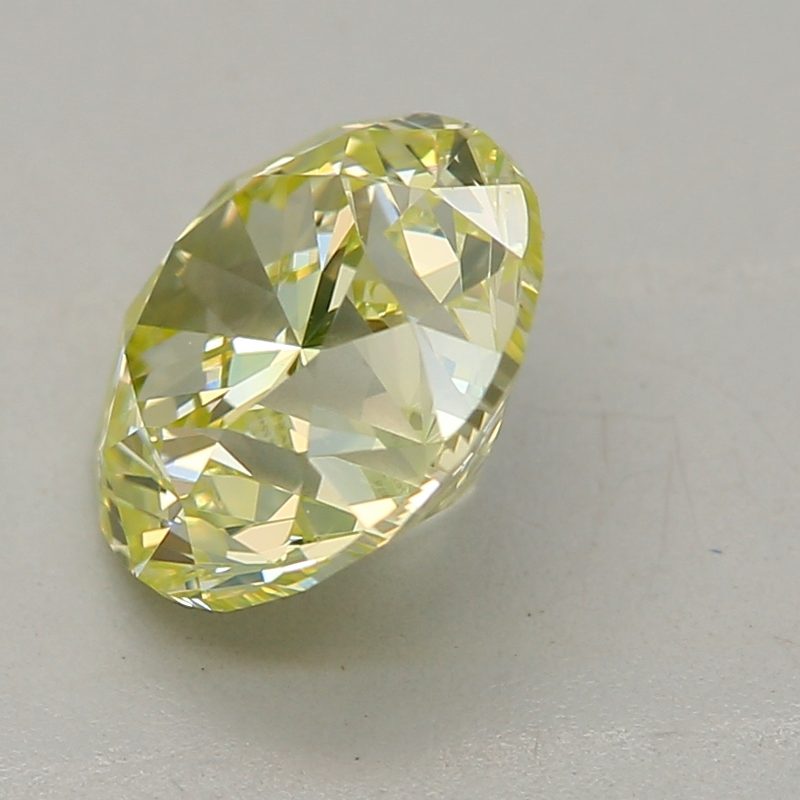 1 carat fancy green-yellow round diamond certified by GIA