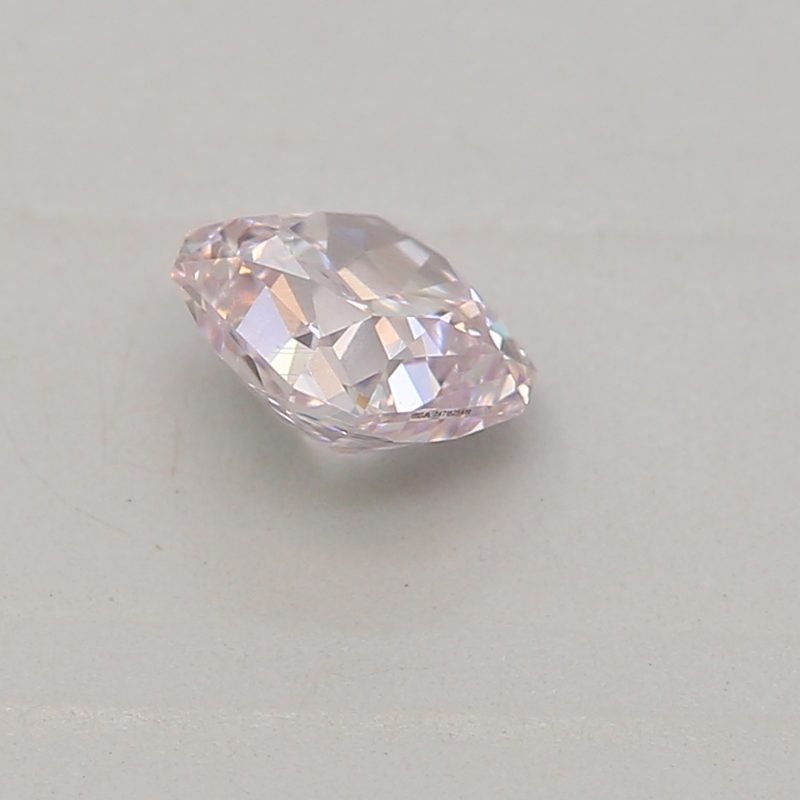 0.26 carat fancy light purplish pink square radiant diamond certified by GIA