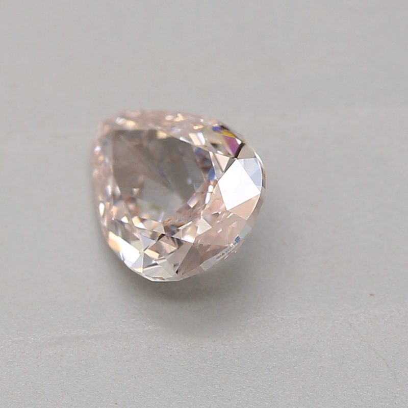 0.5 carat light pink pear diamond certified by GIA