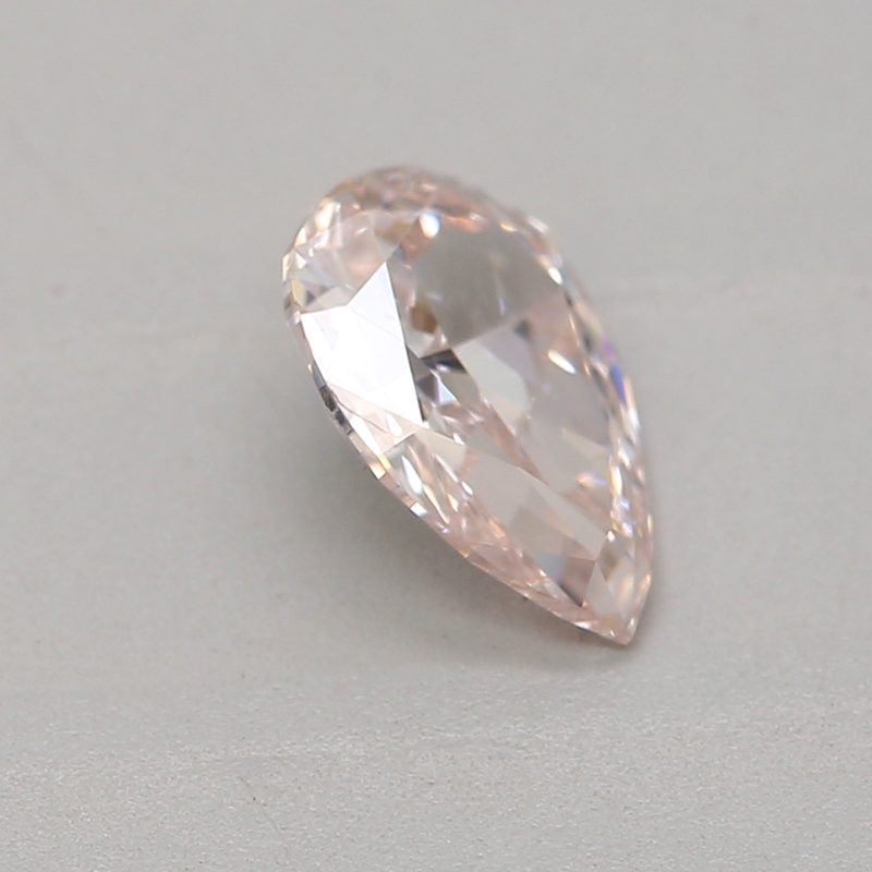 0.5 carat light pink pear diamond certified by GIA