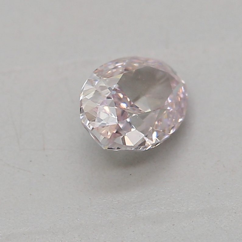 0.23 carat light pink oval diamond certified by GIA