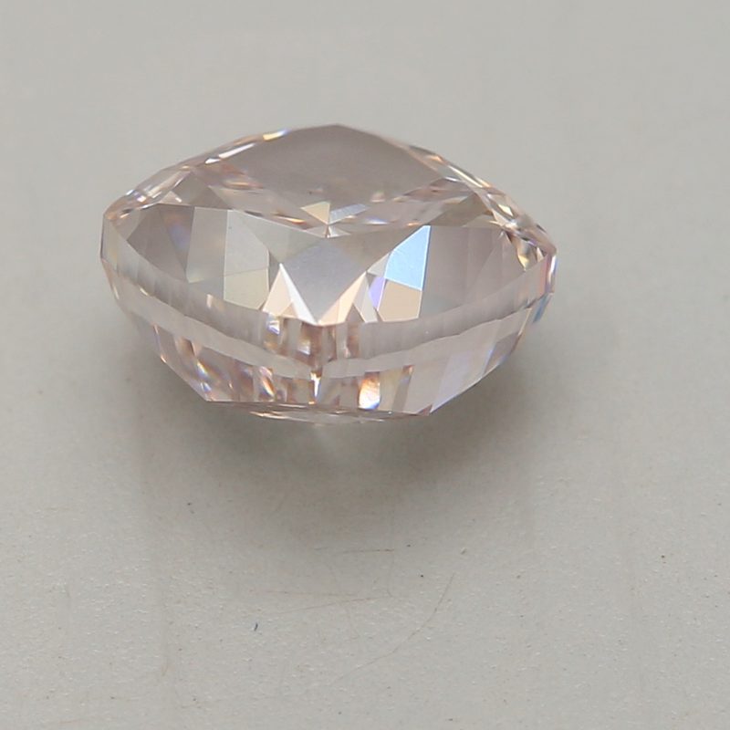1.01 carat fancy brown-pink cushion diamond certified by GIA