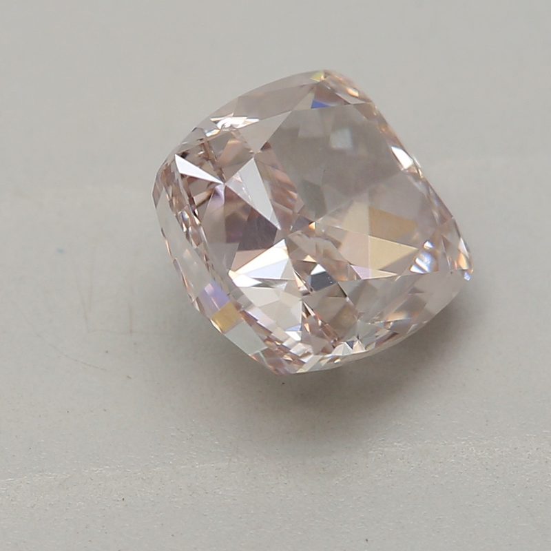 1.01 carat fancy brown-pink cushion diamond certified by GIA